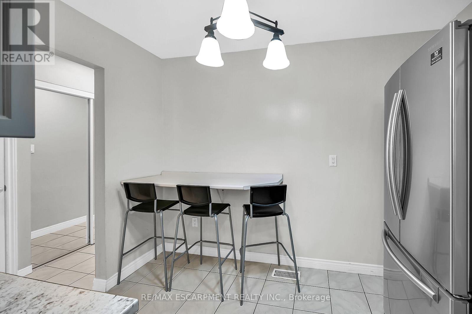 18 - 1460 Garth Street, Hamilton, Ontario  L9B 1R6 - Photo 19 - X12309215