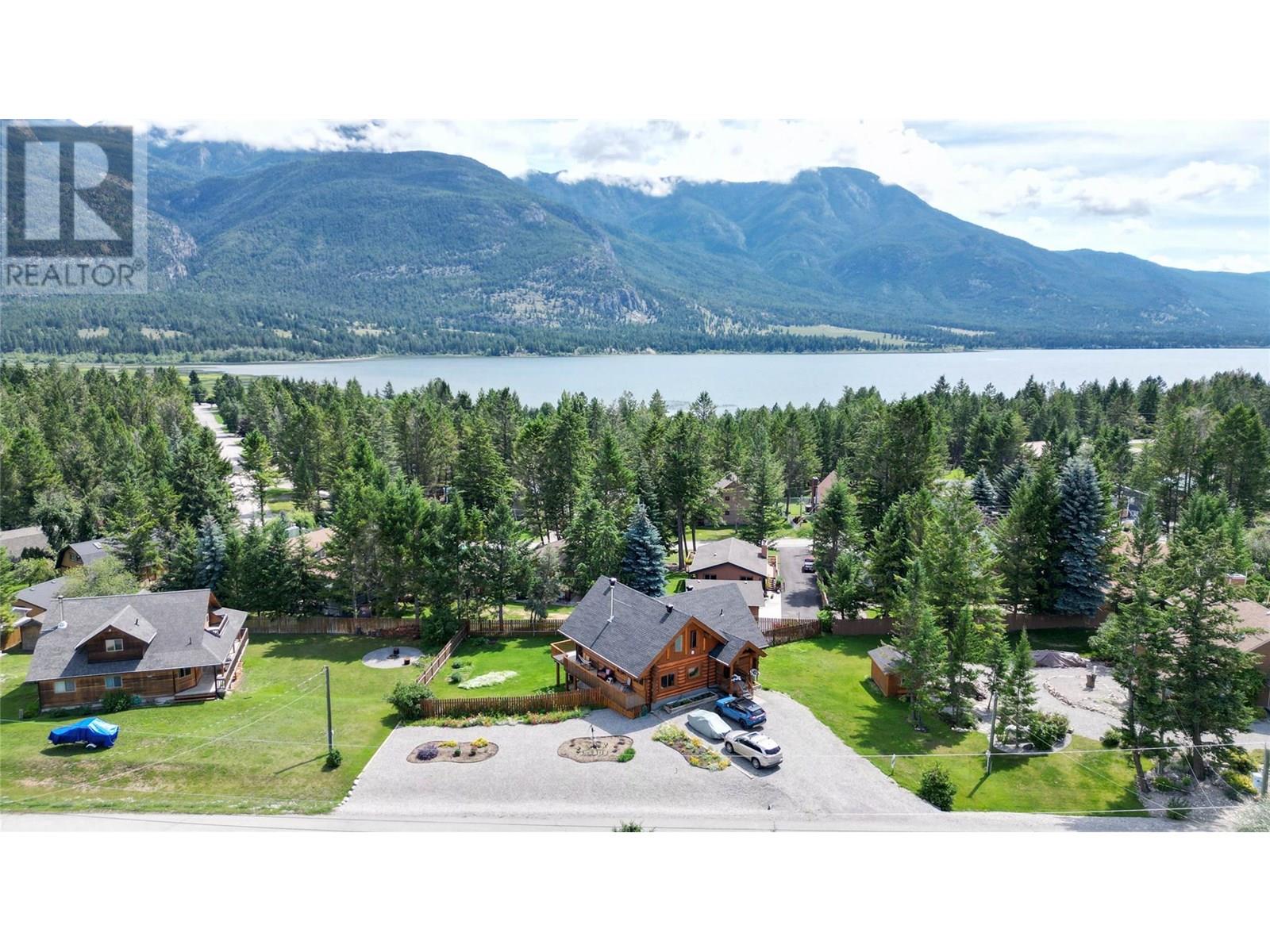 4596 Purcell Drive, Fairmont Hot Springs, British Columbia  V0B 1L2 - Photo 1 - 10350251