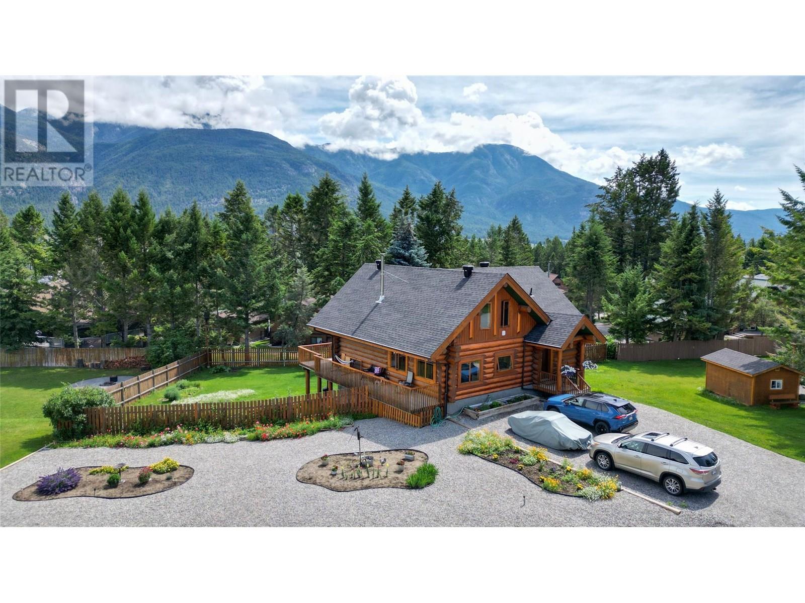4596 Purcell Drive, Fairmont Hot Springs, British Columbia  V0B 1L2 - Photo 17 - 10350251