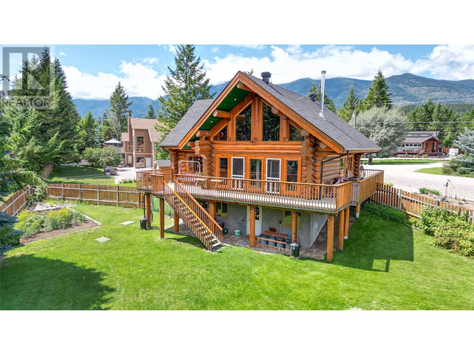 4596 Purcell Drive, Fairmont Hot Springs, British Columbia  V0B 1L2 - Photo 2 - 10350251