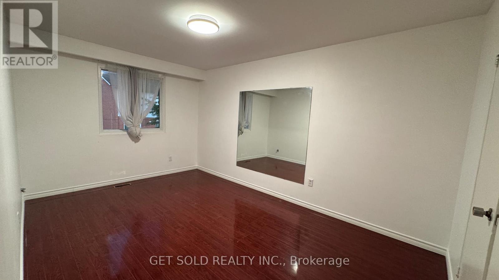 30 - 7560 Goreway Drive, Mississauga, Ontario  L4T 2V2 - Photo 7 - W12202635