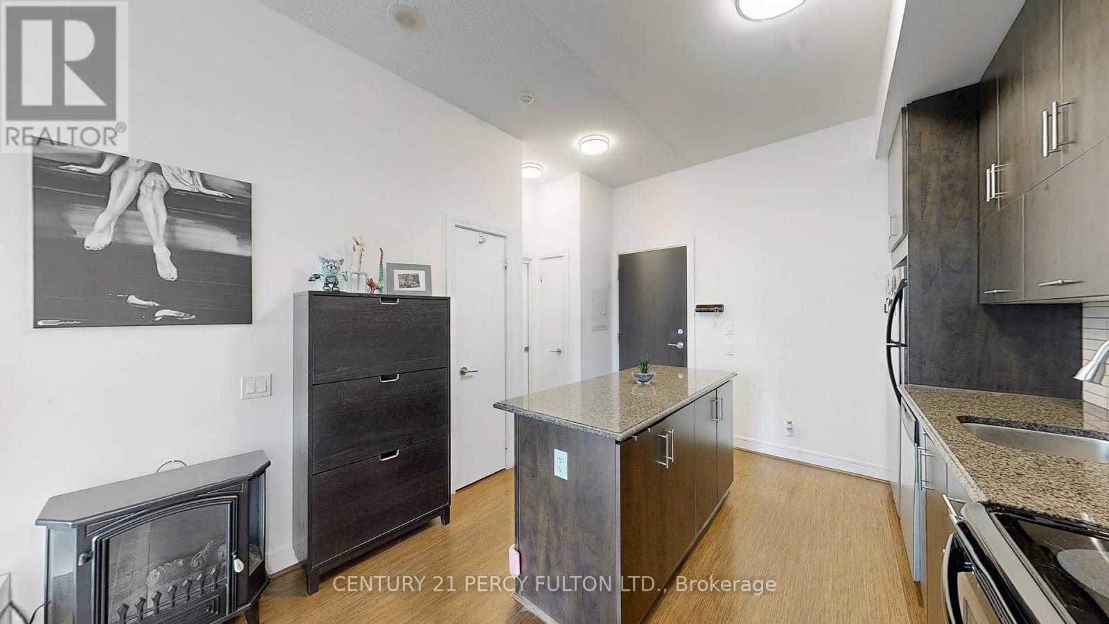 710 - 112 George Street, Toronto, Ontario  M5A 2M5 - Photo 12 - C12309254