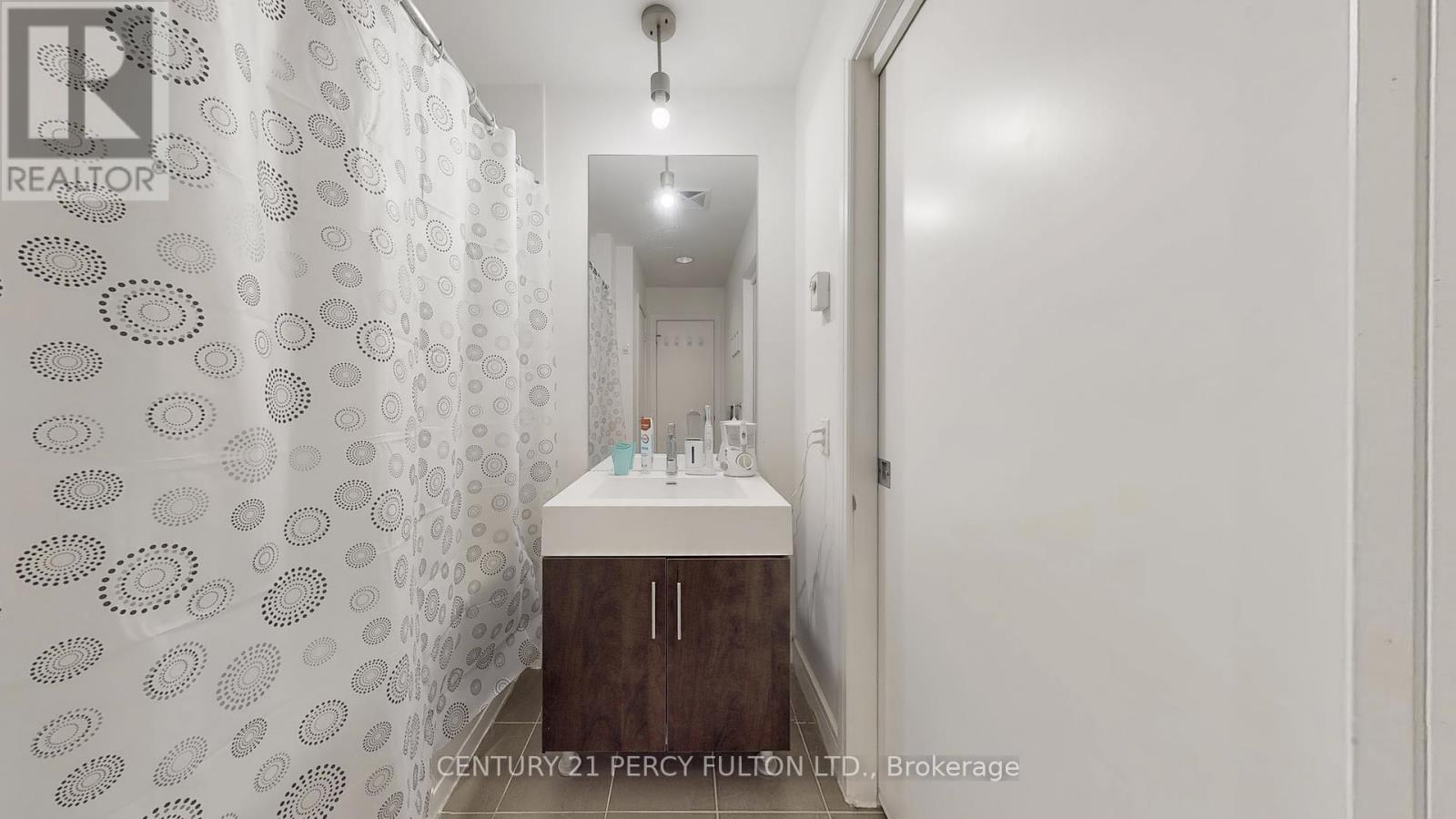 710 - 112 George Street, Toronto, Ontario  M5A 2M5 - Photo 19 - C12309254