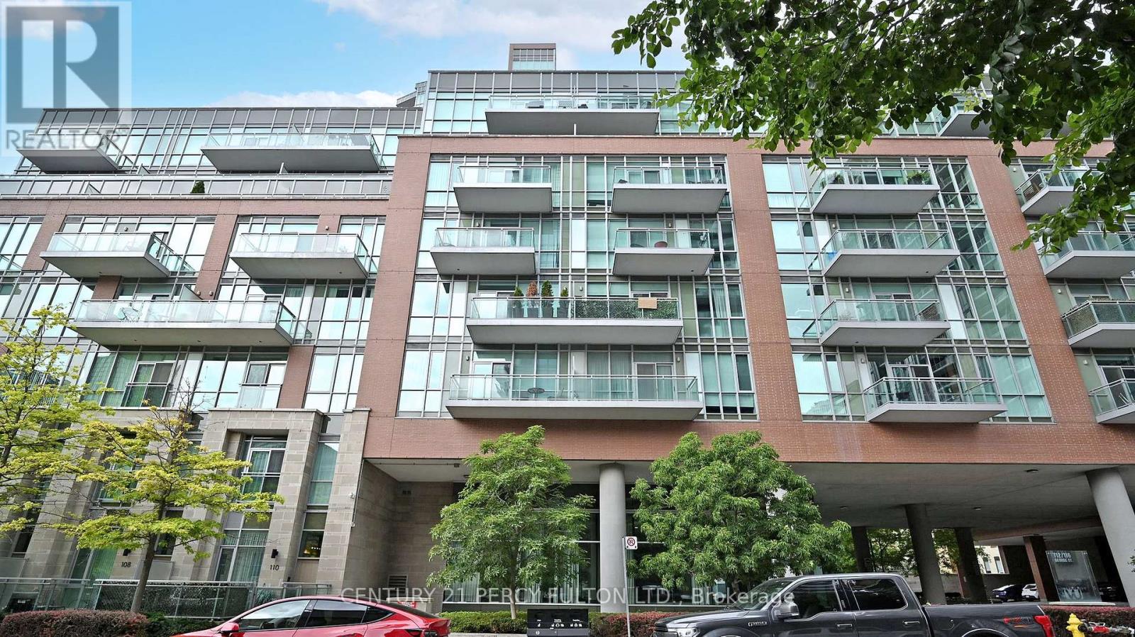 710 - 112 George Street, Toronto, Ontario  M5A 2M5 - Photo 2 - C12309254