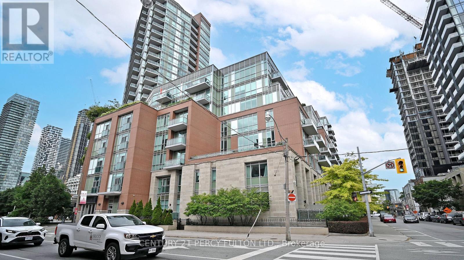 710 - 112 George Street, Toronto, Ontario  M5A 2M5 - Photo 4 - C12309254