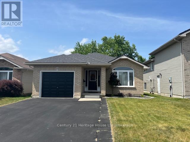 Property at 15 LANDON AVENUE image 2