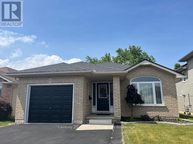 Property at 15 LANDON AVENUE image 1