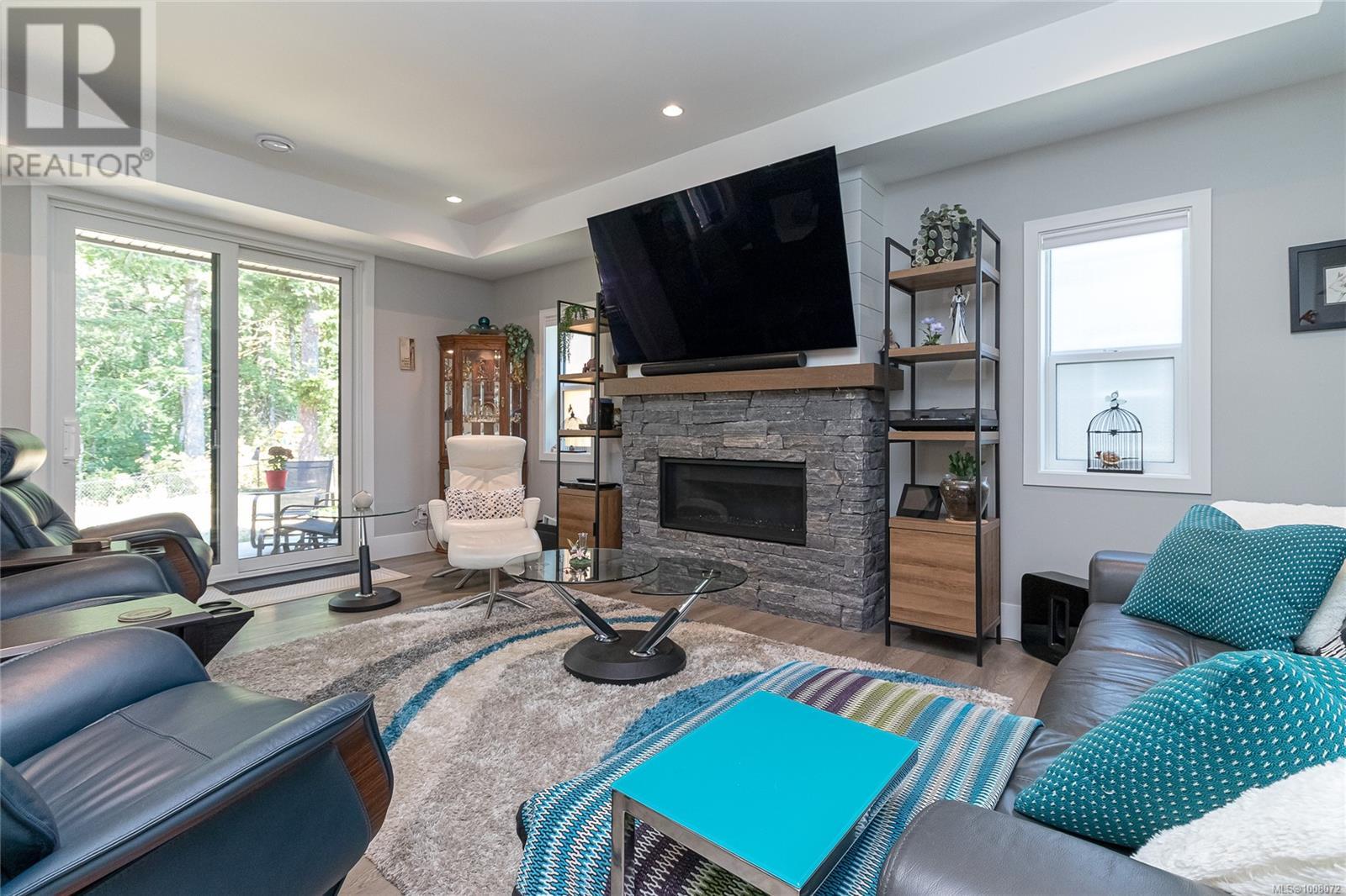 Property at 912 Blakeon Pl image 4