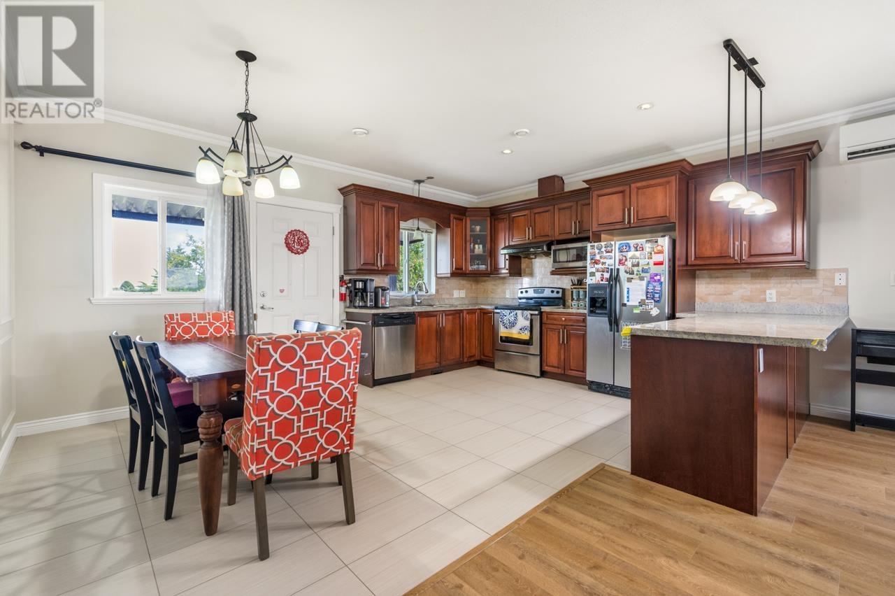 4526 Inman Avenue, Burnaby, British Columbia  V5G 2Y1 - Photo 5 - R3026971