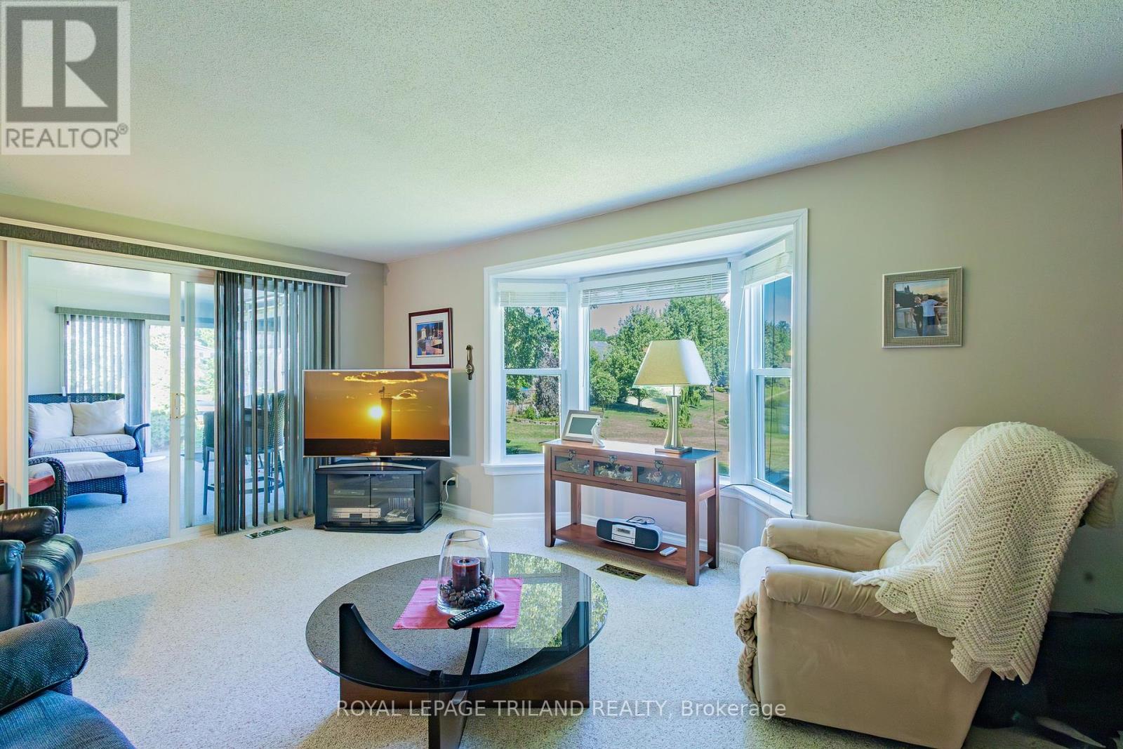 387 Augusta Crescent, South Huron, Ontario  N0M 1T0 - Photo 27 - X12309284