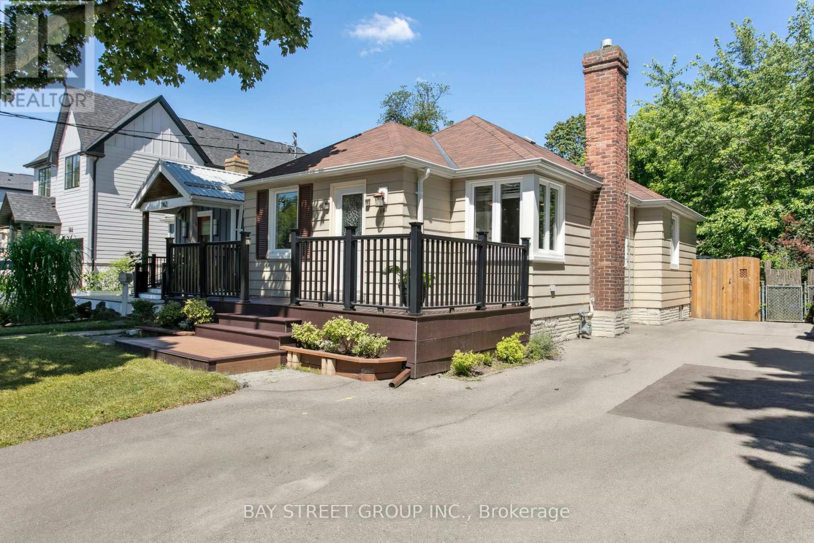 Property at 140 HILLSIDE AVENUE image 4