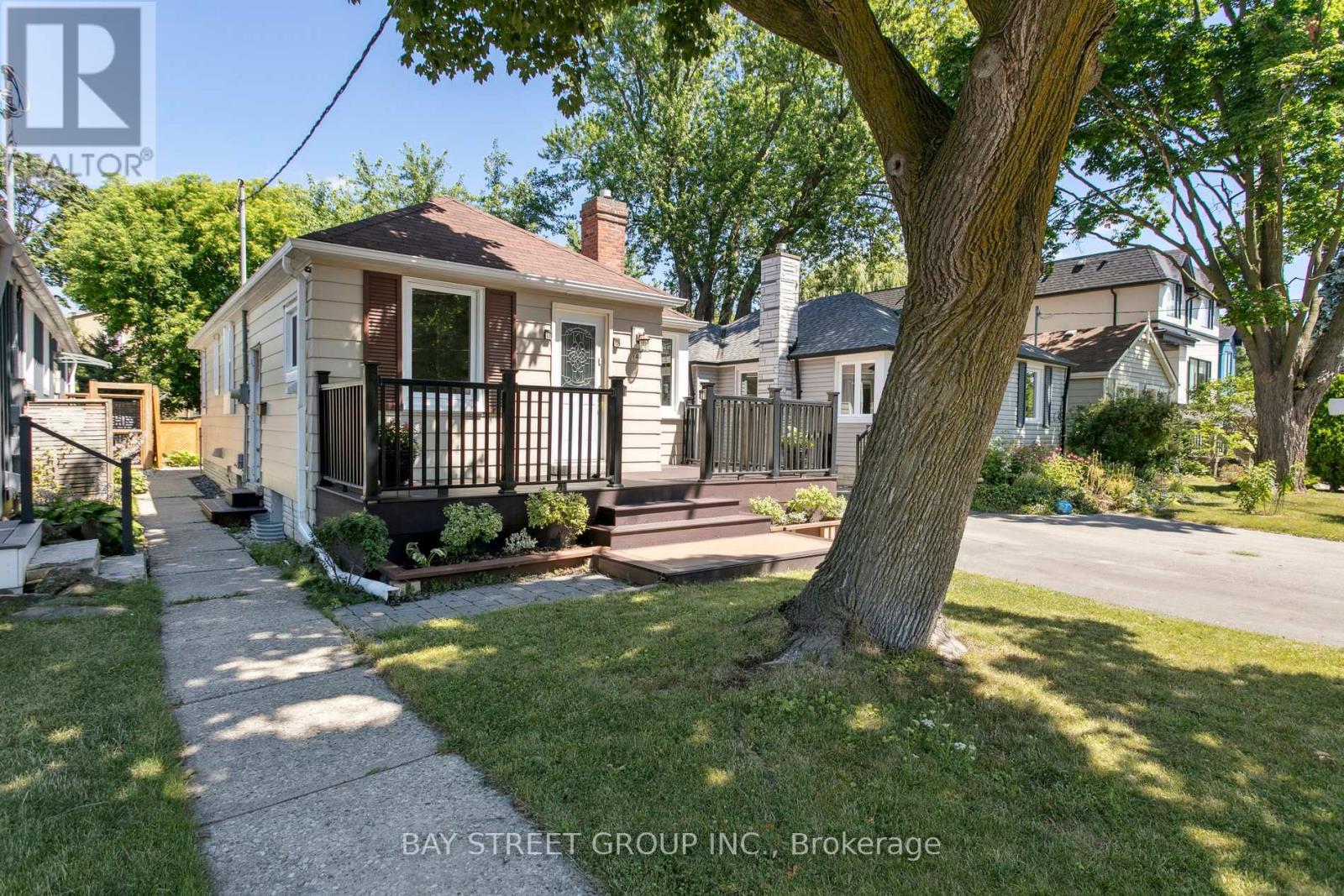 Property at 140 HILLSIDE AVENUE image 3