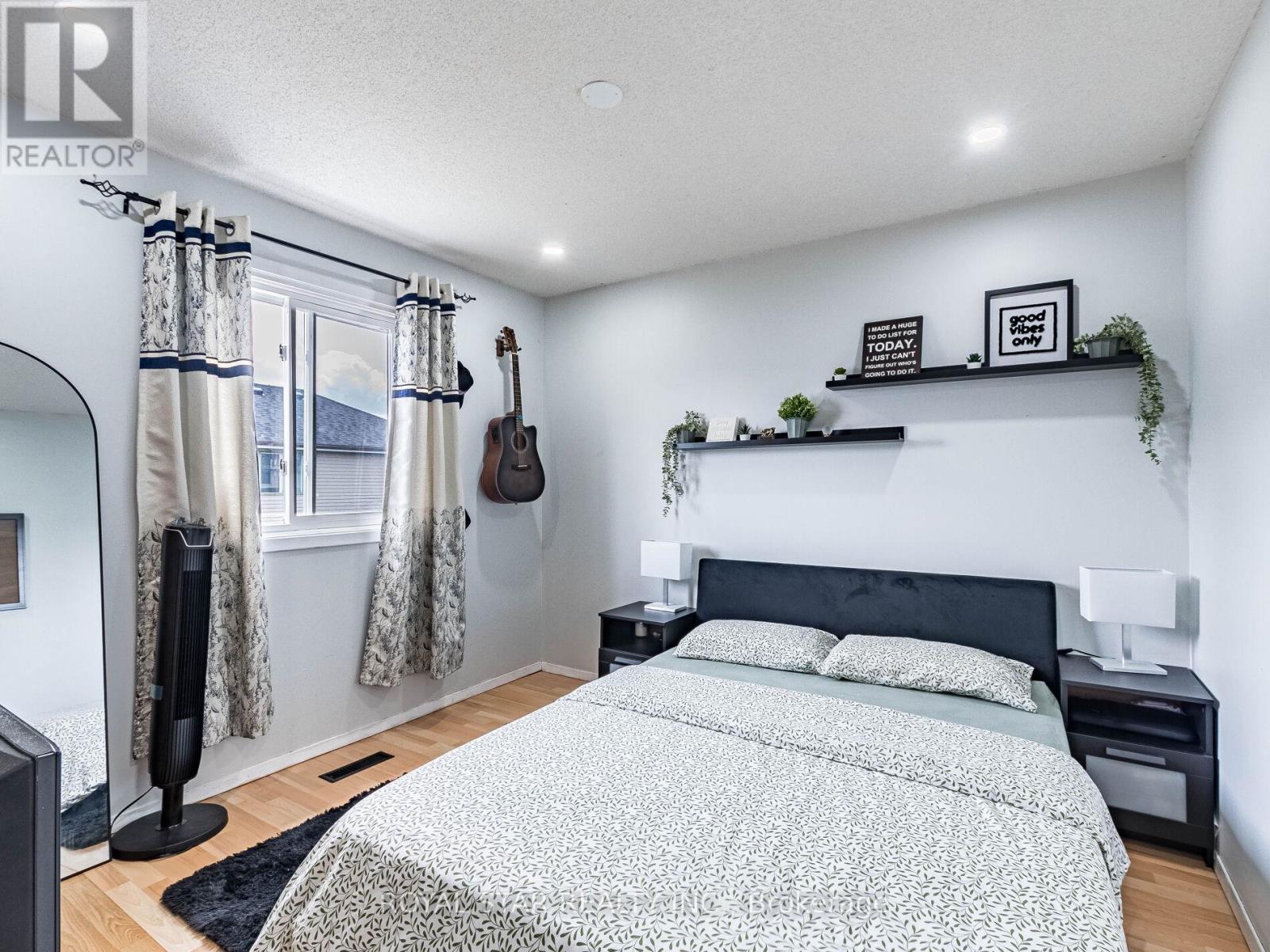 19 Markham Street, Brampton, Ontario  L6S 3P2 - Photo 34 - W12309277