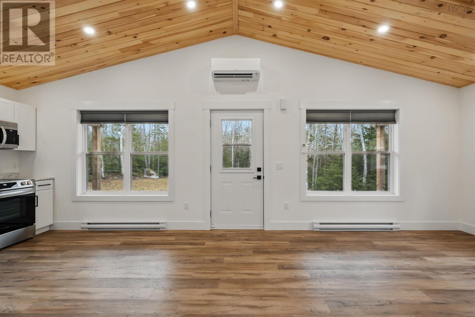 117 192 Resort Road, Vaughan, Nova Scotia  B0N 2T0 - Photo 10 - 202505570