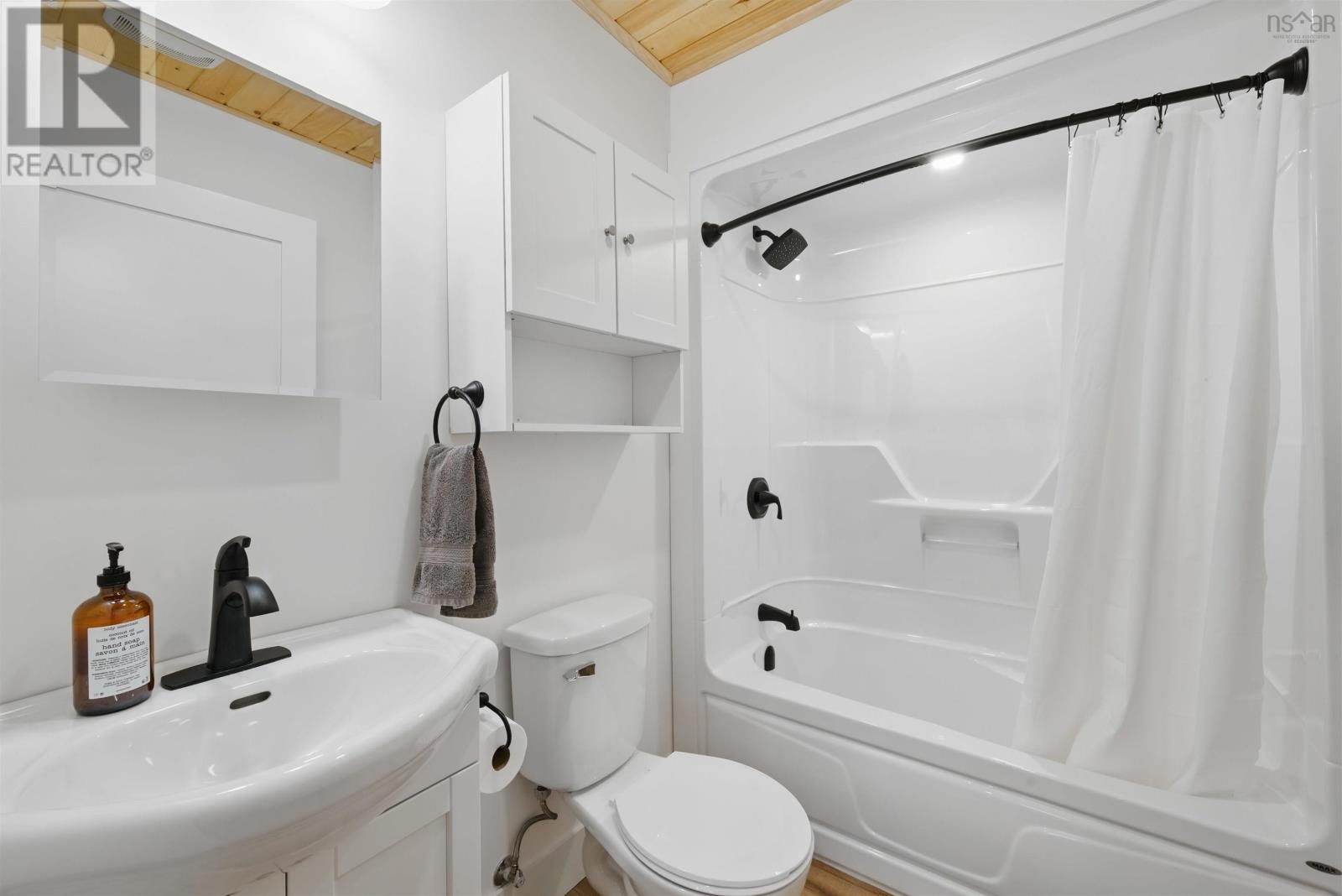 117 192 Resort Road, Vaughan, Nova Scotia  B0N 2T0 - Photo 21 - 202505570