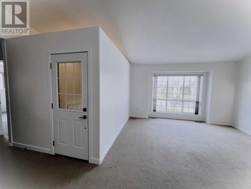 Property at 10613 119 Avenue image 3