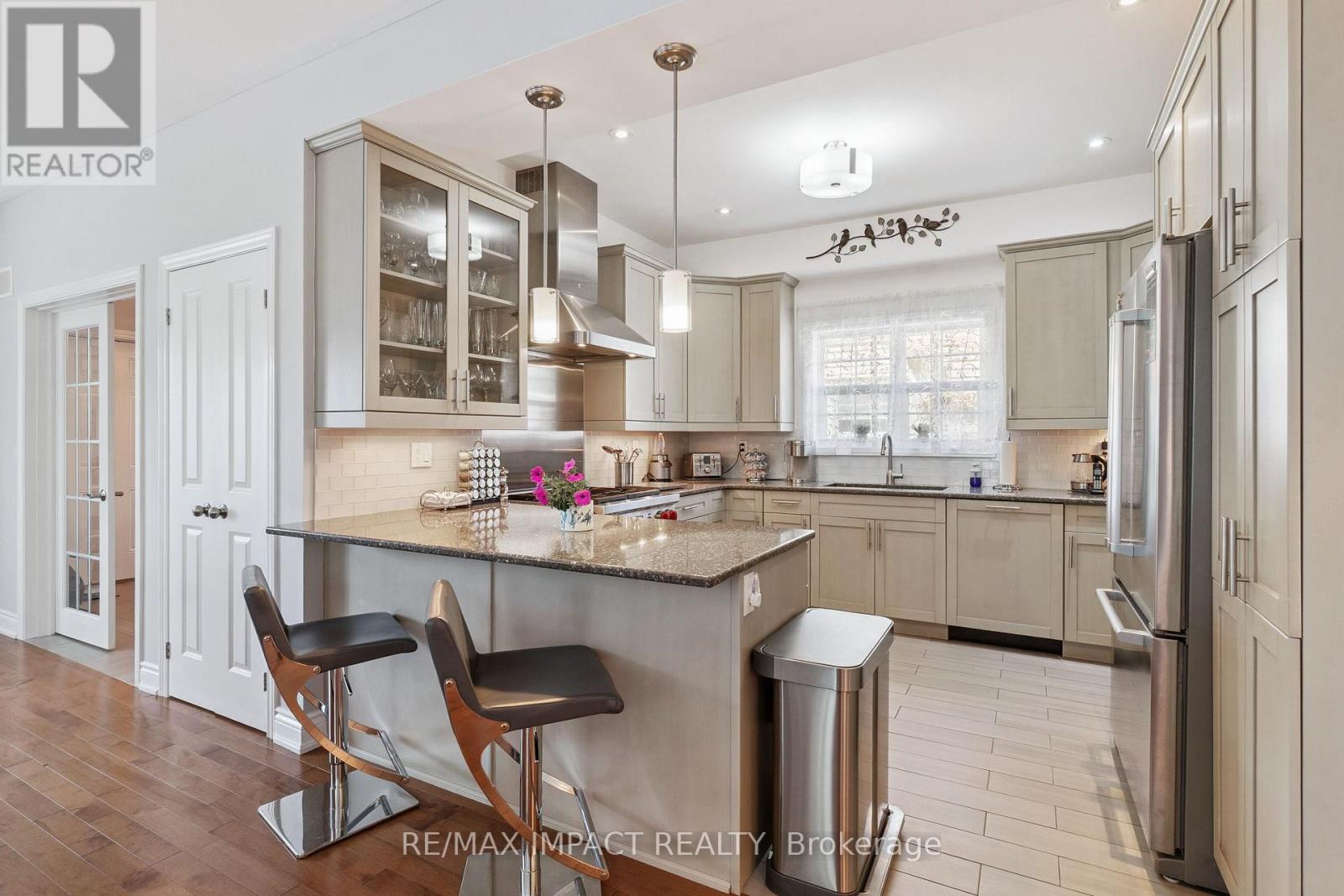 808 Hudson Street, Cobourg, Ontario  K9A 4J7 - Photo 23 - X12309333