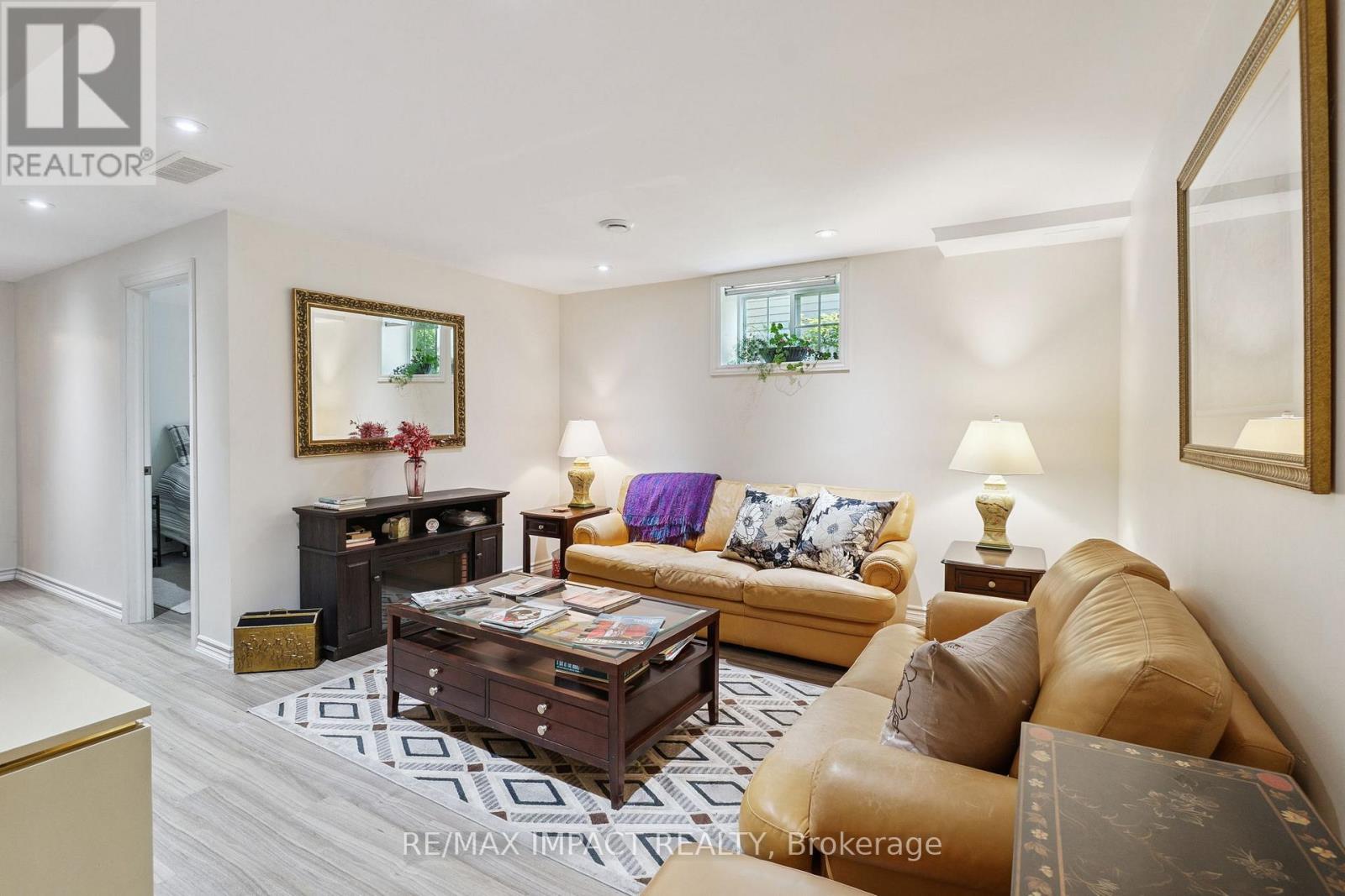 808 Hudson Street, Cobourg, Ontario  K9A 4J7 - Photo 41 - X12309333