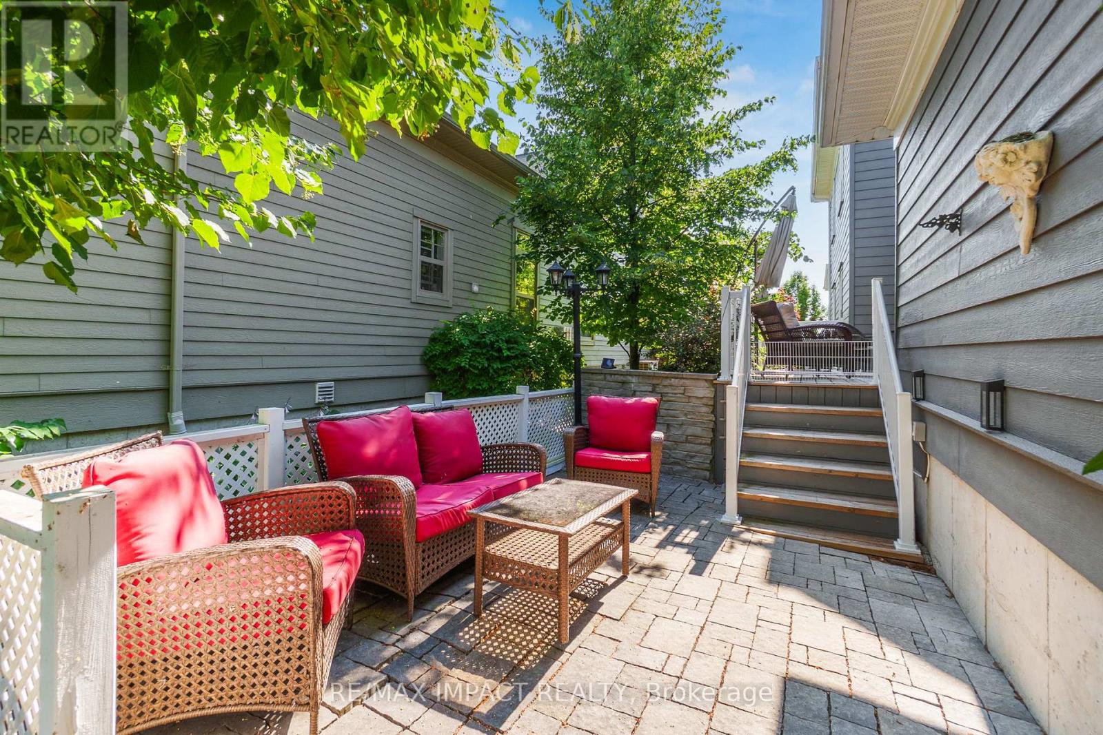 808 Hudson Street, Cobourg, Ontario  K9A 4J7 - Photo 8 - X12309333