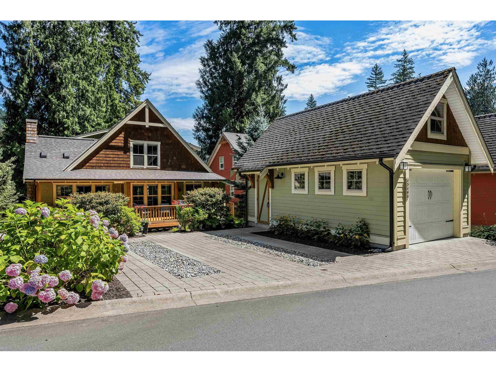 Property at 43465 BLUE GROUSE LANE image 1