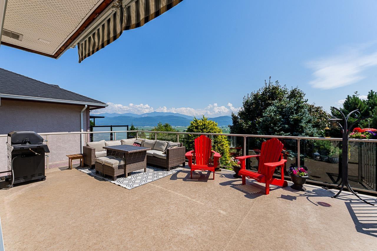 Property at 35946 REGAL PARKWAY image 3