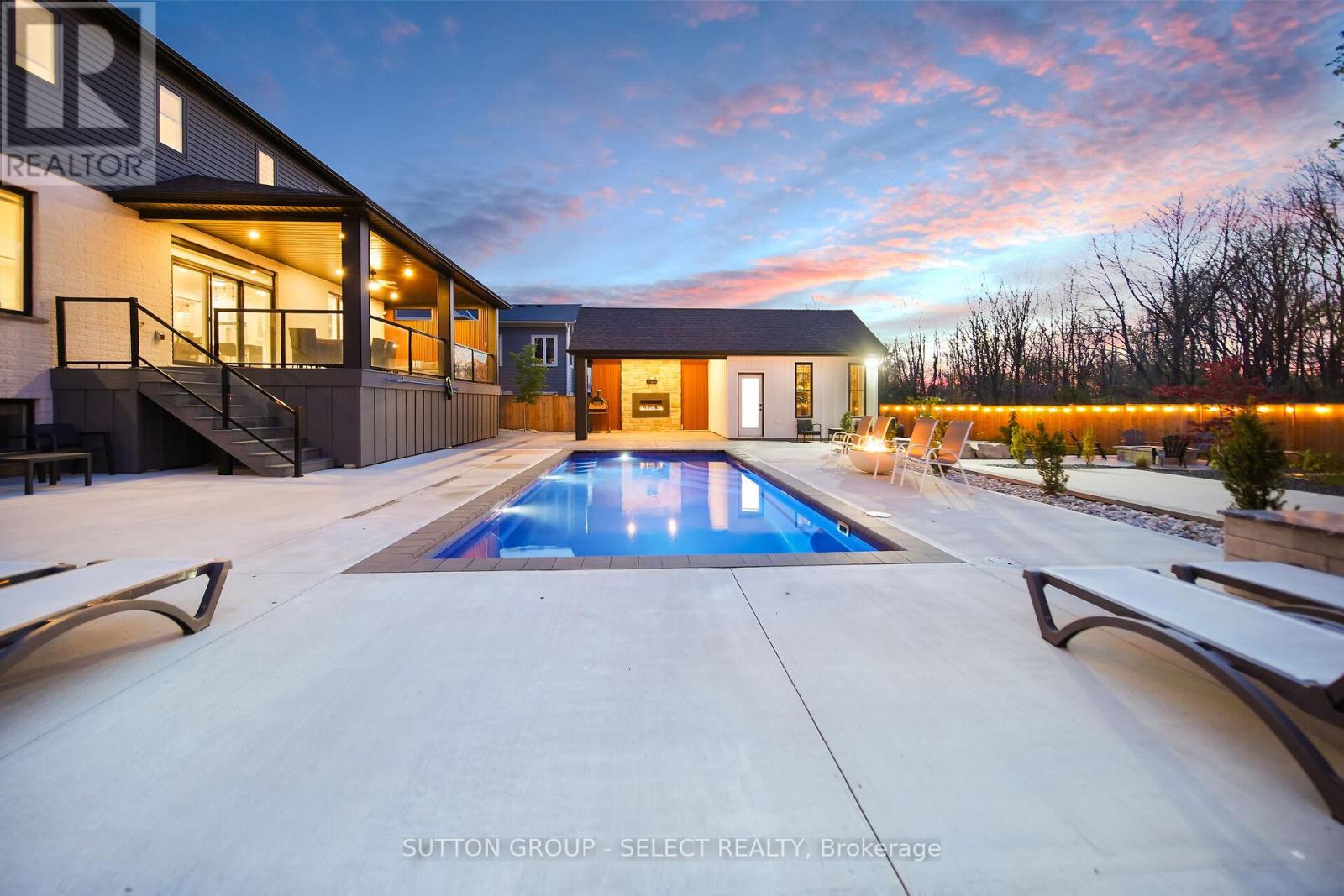 48 Royal Crescent, Southwold, Ontario  N5P 3T2 - Photo 42 - X12309338