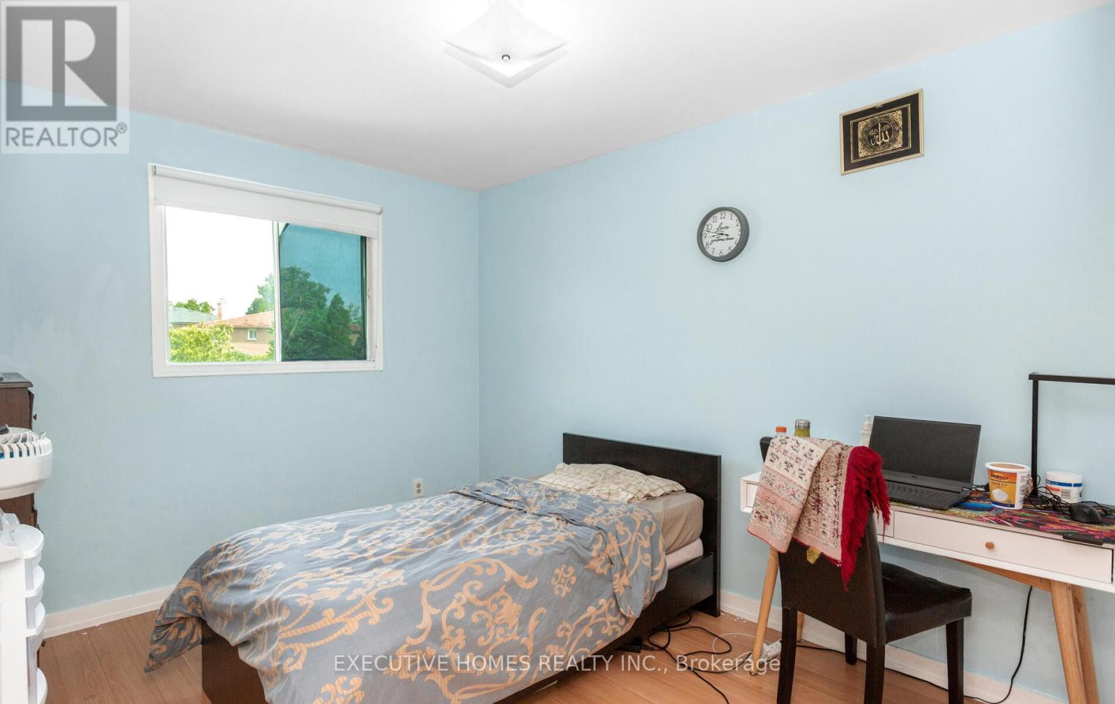 161 Kingsbridge Garden Circle, Mississauga, Ontario  L5R 1T6 - Photo 24 - W12309311