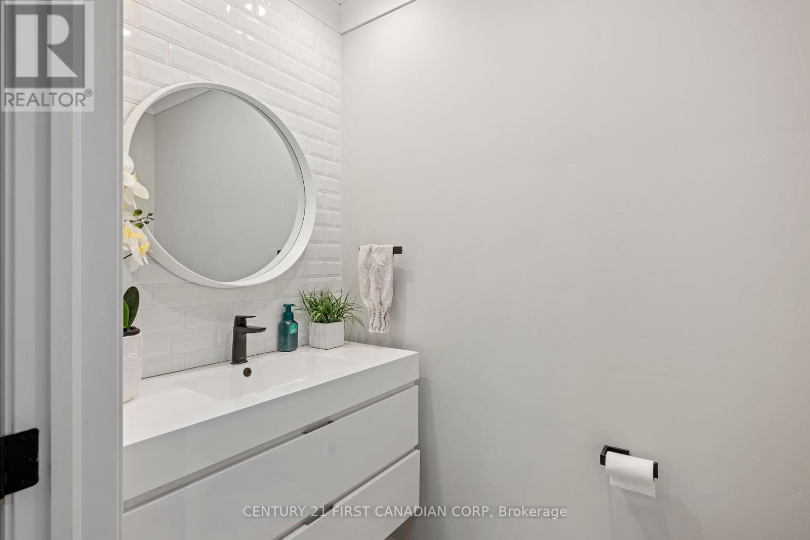 1610 Gore Road, London East, Ontario  N5W 1T8 - Photo 25 - X12306794