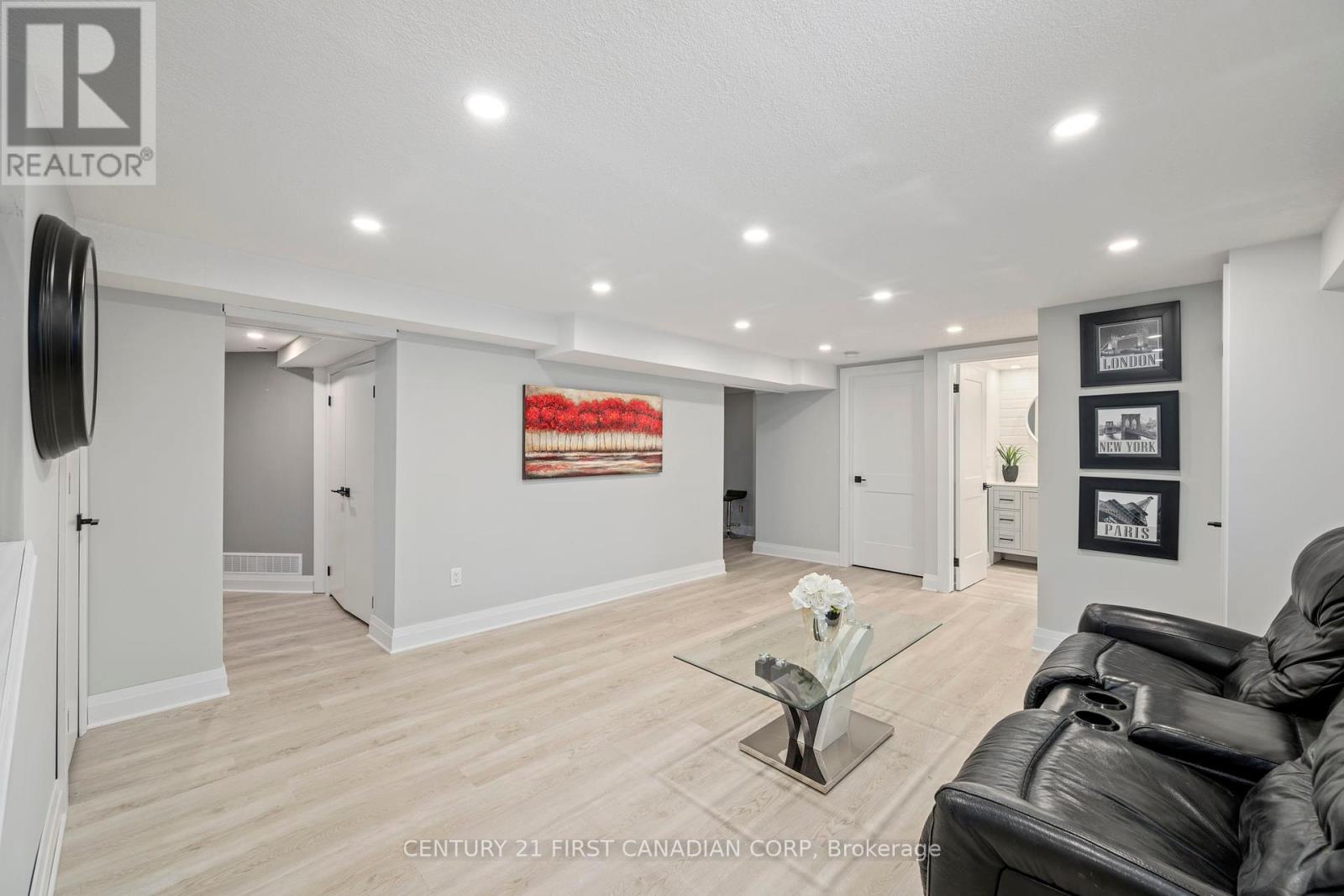 1610 Gore Road, London East, Ontario  N5W 1T8 - Photo 38 - X12306794