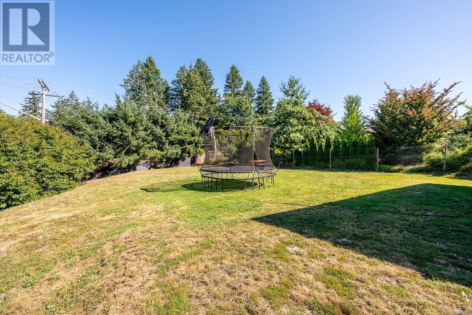 4698 Island Hwy, Courtenay, British Columbia  V9N 5Y6 - Photo 12 - 1007805