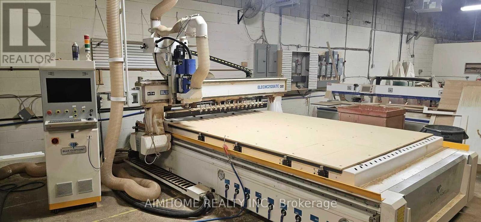 #3 - 67 Steelcase Road W, Markham (Milliken Mills West), Ontario  L3R 2M4 - Photo 10 - N12309332