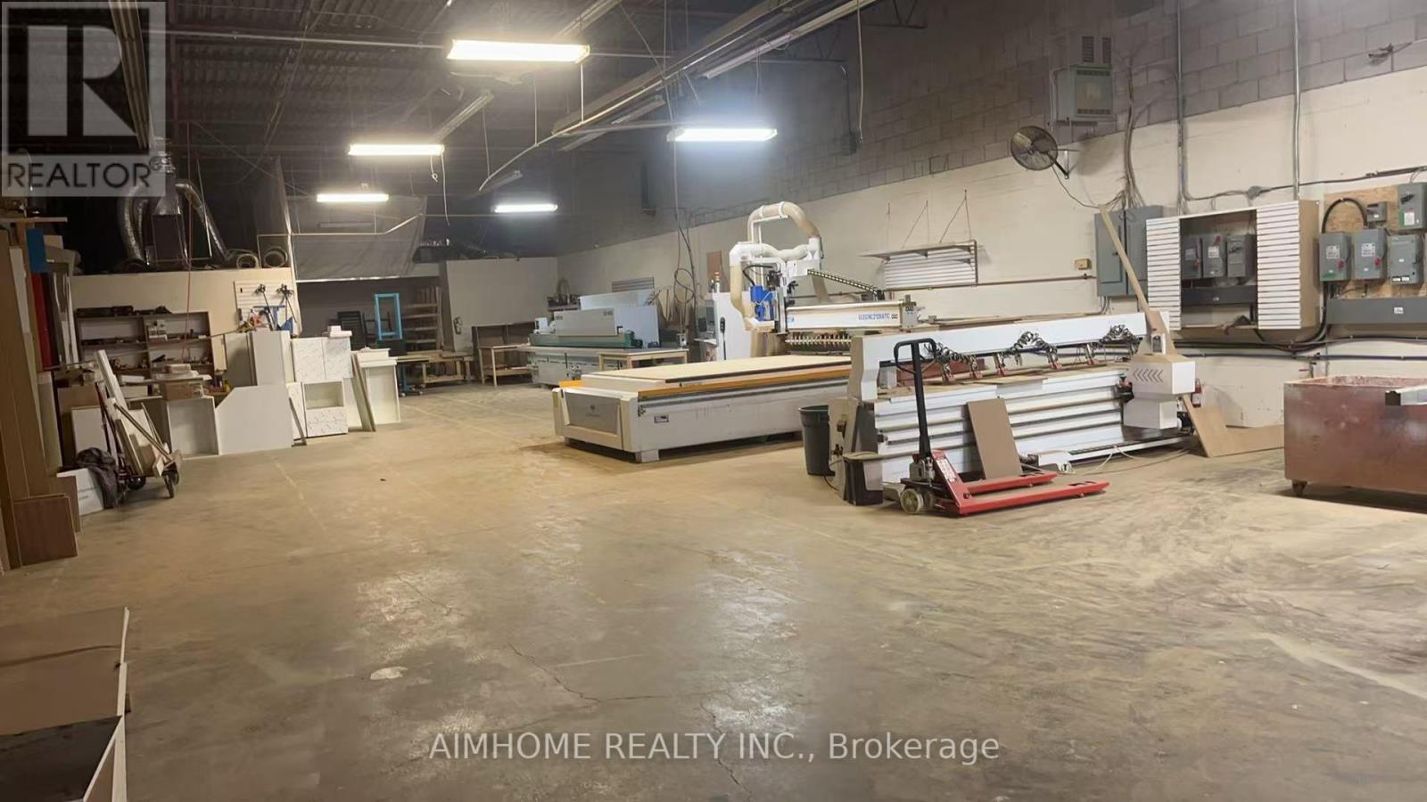 #3 - 67 Steelcase Road W, Markham (Milliken Mills West), Ontario  L3R 2M4 - Photo 5 - N12309332