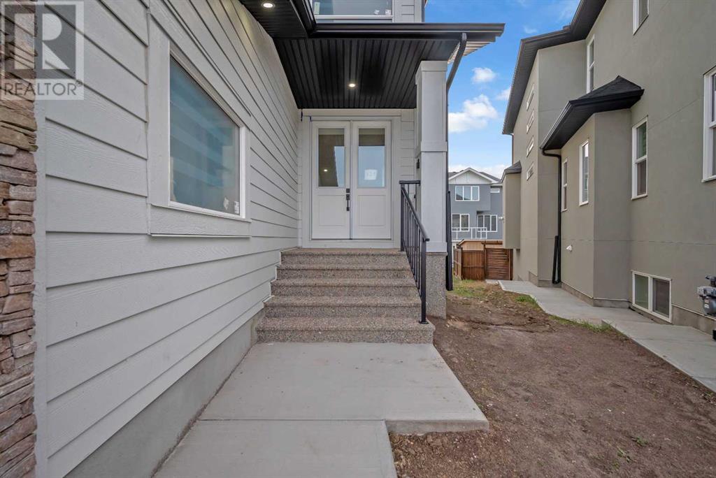 Property at 327 Kinniburgh Place image 4