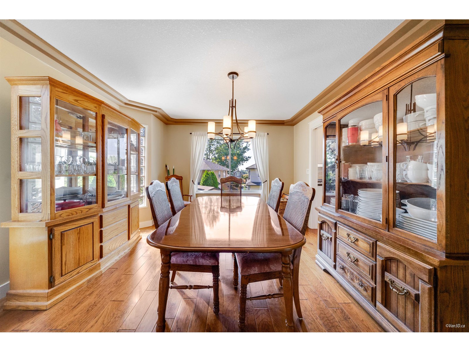 Property at 21558 84B AVENUE image 4