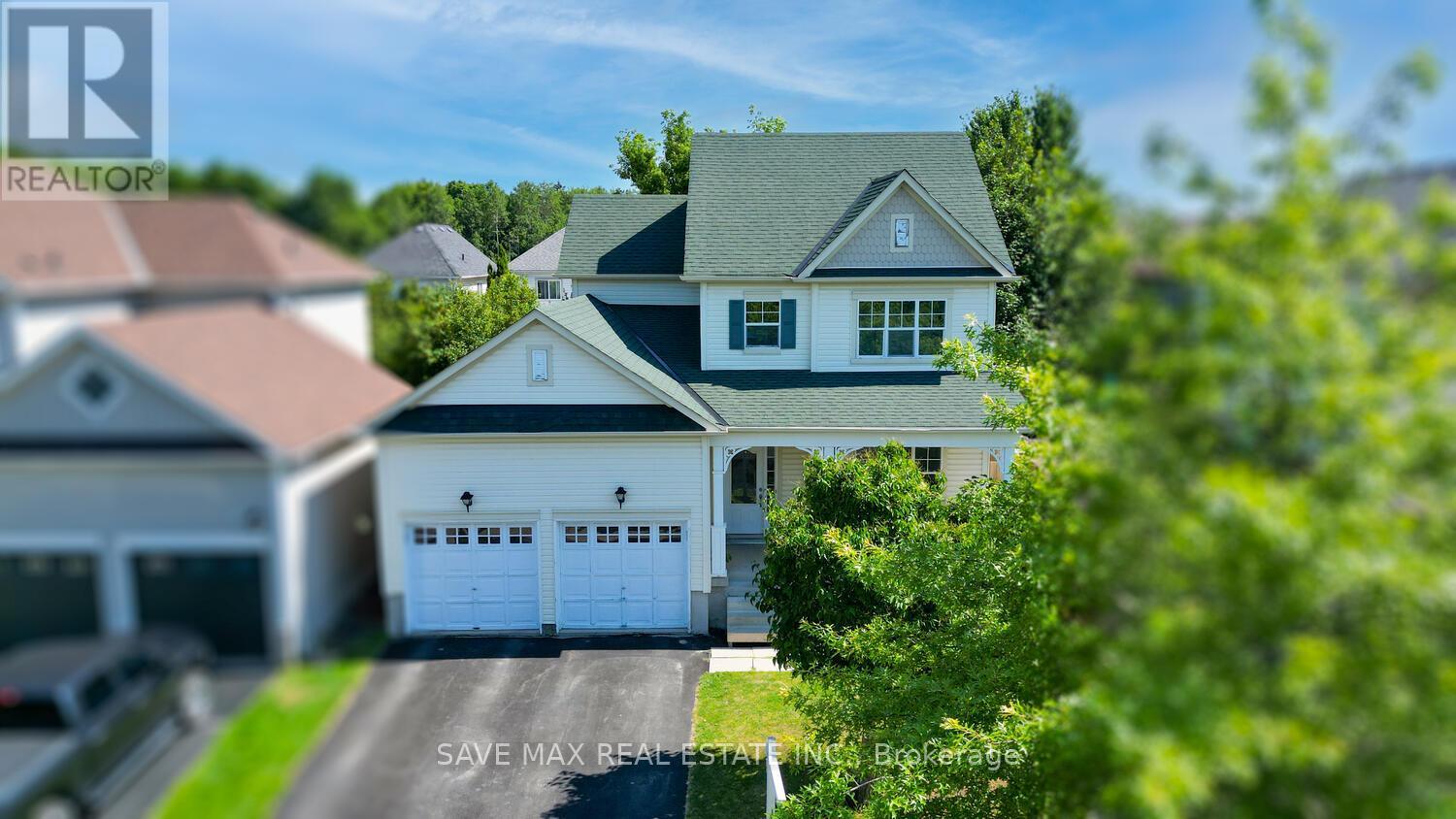 Property at 39 HURST STREET image 1