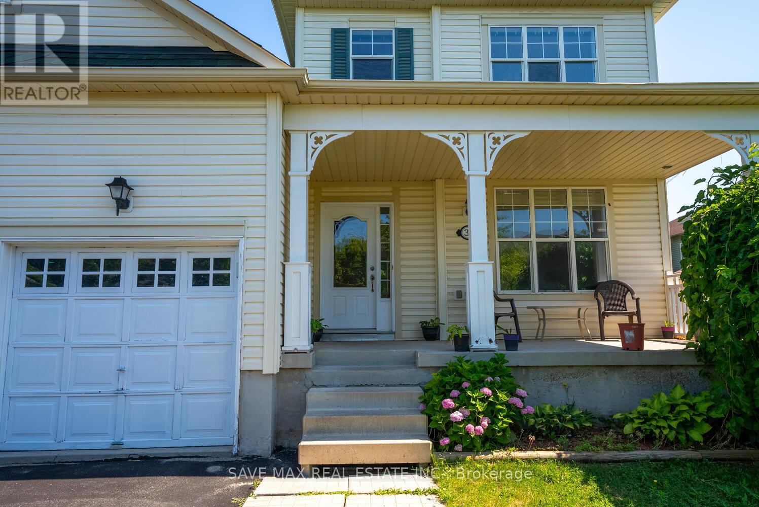 Property at 39 HURST STREET image 5