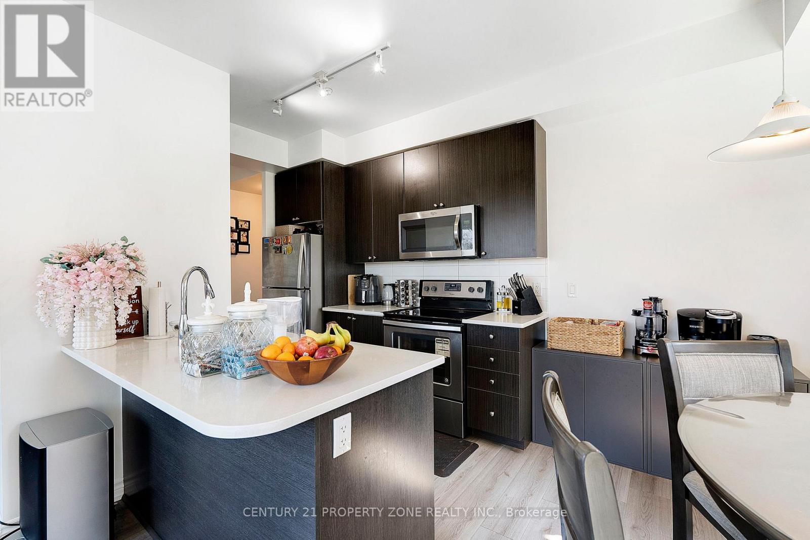 #506 - 339 Rathburn Road W, Mississauga, Ontario  L5B 0K6 - Photo 24 - W12309330