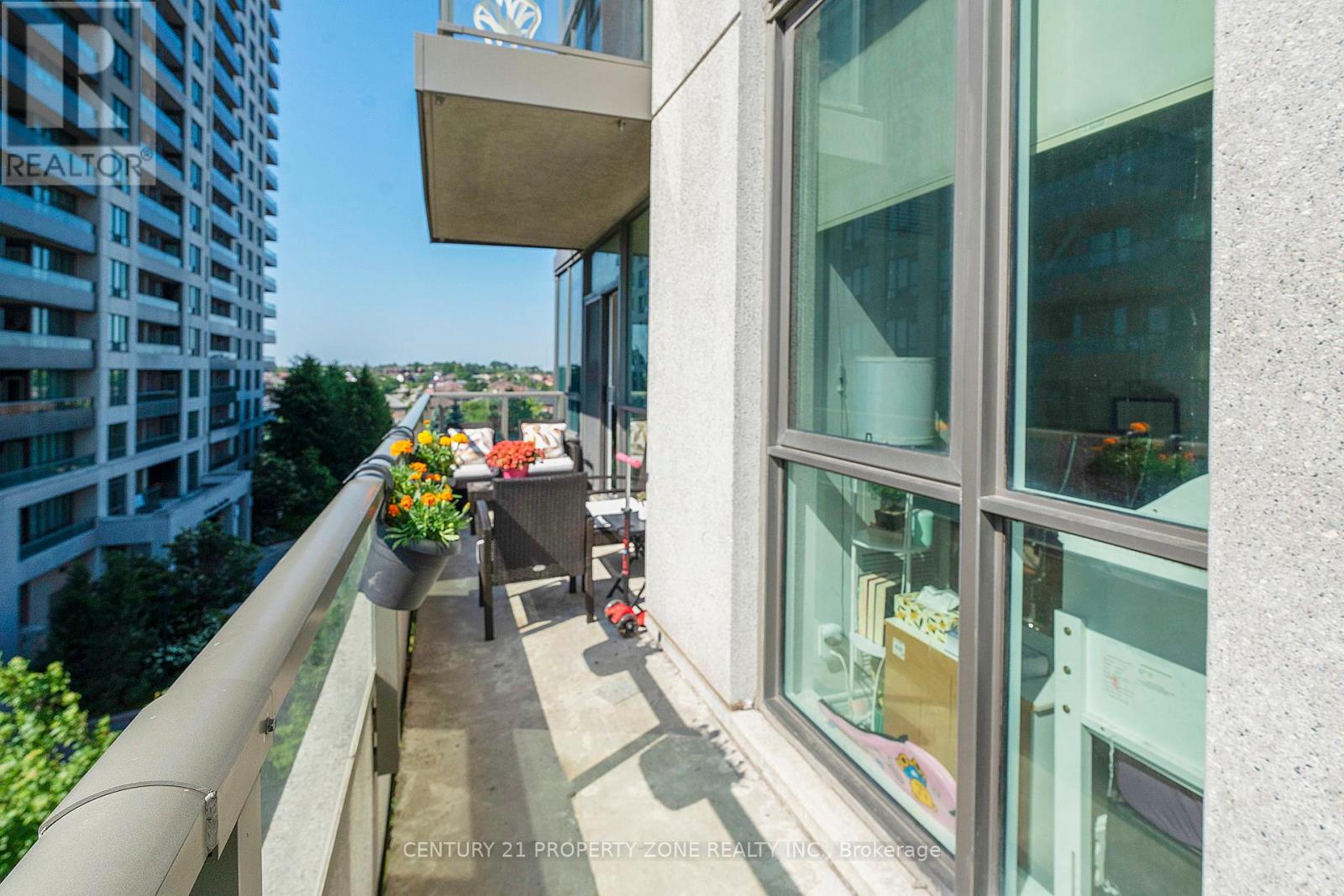 #506 - 339 Rathburn Road W, Mississauga, Ontario  L5B 0K6 - Photo 28 - W12309330
