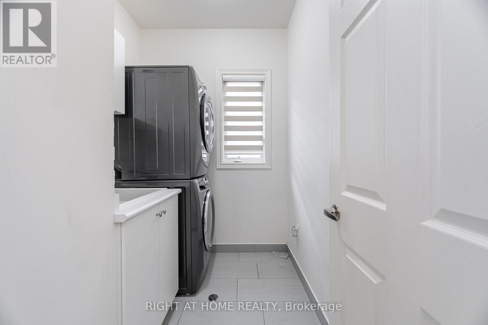 266 Skinner Road, Hamilton, Ontario  L0R 2H1 - Photo 30 - X12309328