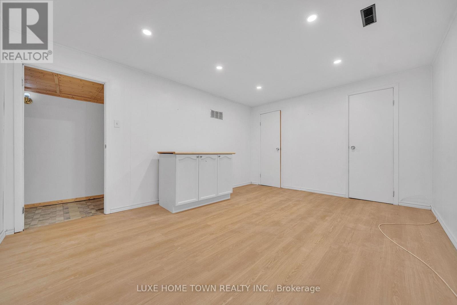 764 Hillcrest Road, Pickering, Ontario  L1W 2P4 - Photo 35 - E12309340