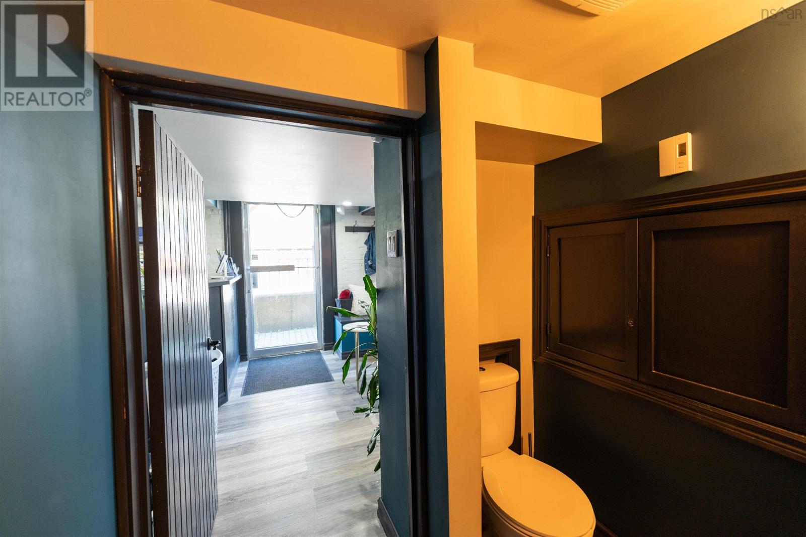 1 Jenkins Street, Yarmouth, Nova Scotia  B5A 3E2 - Photo 8 - 202422240