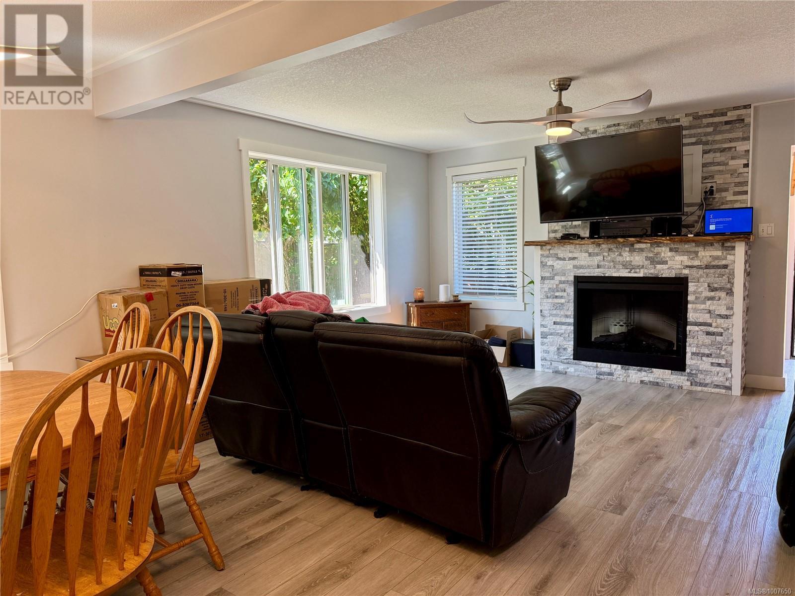 Property at 4021 8th Ave image 5