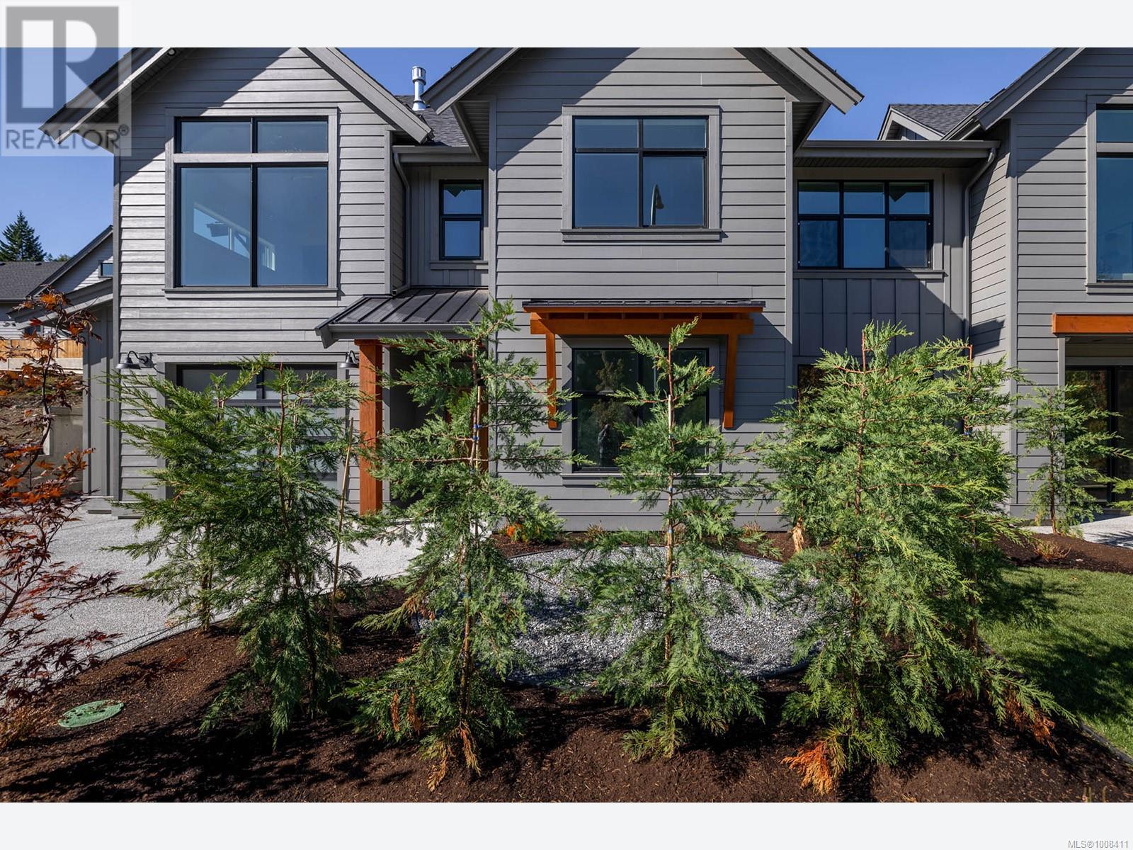Property at 702B FERN RIDGE Pl image 4
