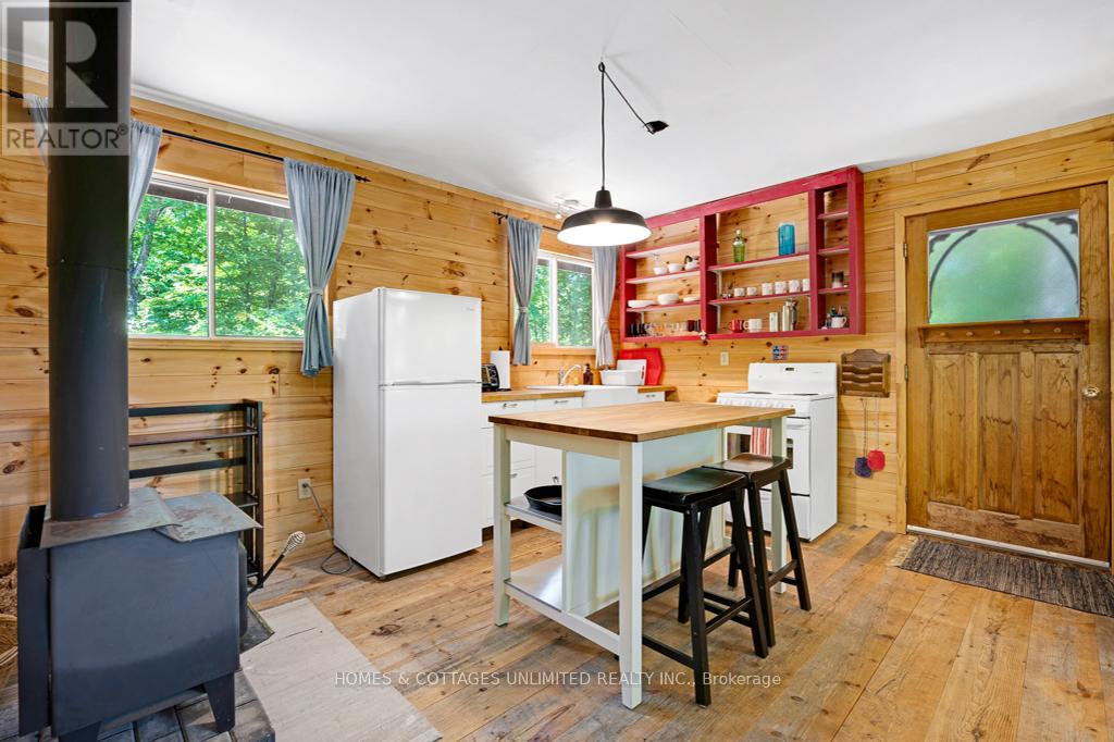 655 Farren Lake #12a Lane, Tay Valley, Ontario  K0H 2B0 - Photo 23 - X12309411