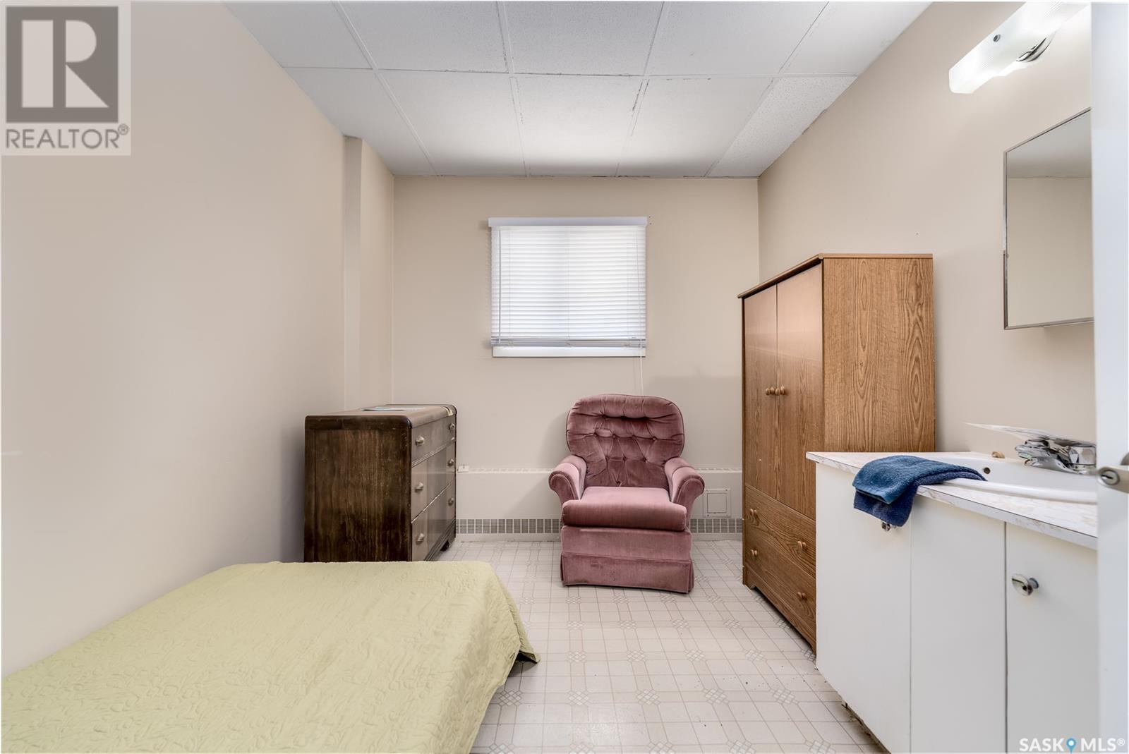 1236 3rd Avenue Nw, Moose Jaw, Saskatchewan  S6H 3V3 - Photo 20 - SK013858