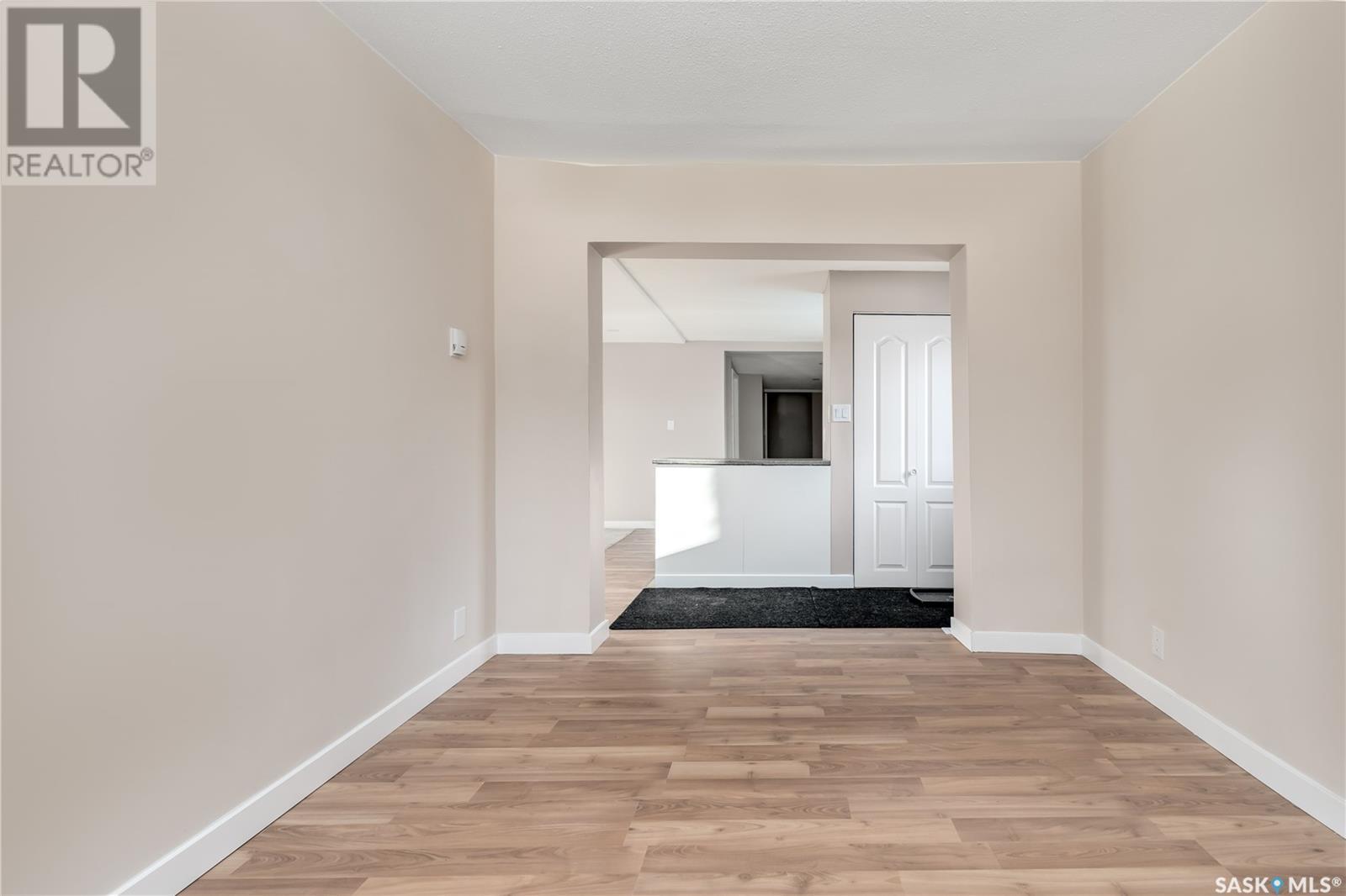 1317 Connaught Avenue, Moose Jaw, Saskatchewan  S6H 4B9 - Photo 16 - SK013829