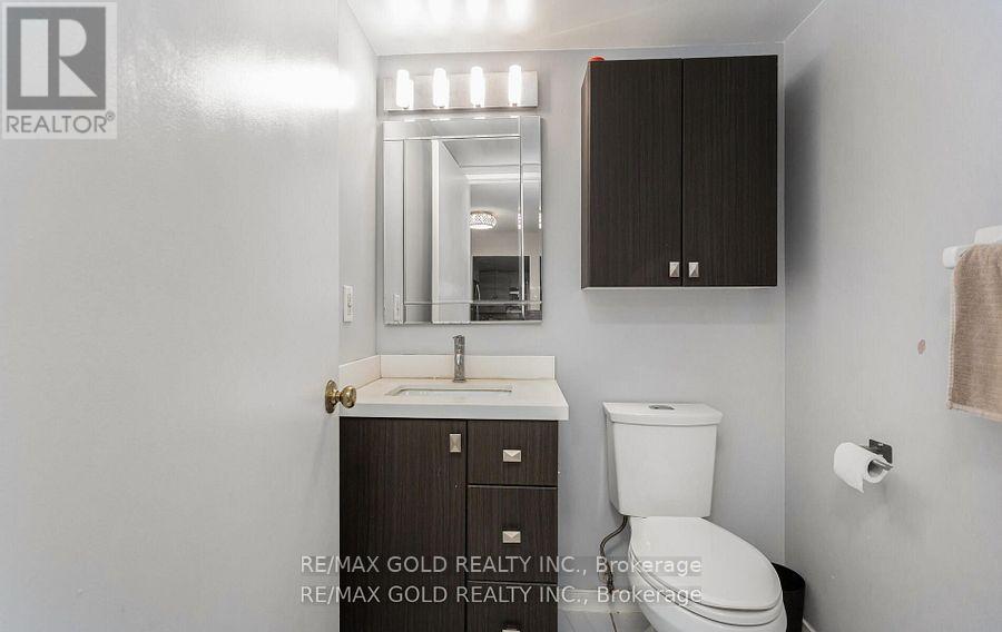 1213 - 155 Hillcrest Avenue, Mississauga, Ontario  L5B 3Z2 - Photo 18 - W12309400