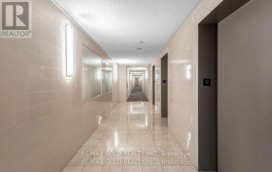 1213 - 155 Hillcrest Avenue, Mississauga, Ontario  L5B 3Z2 - Photo 5 - W12309400
