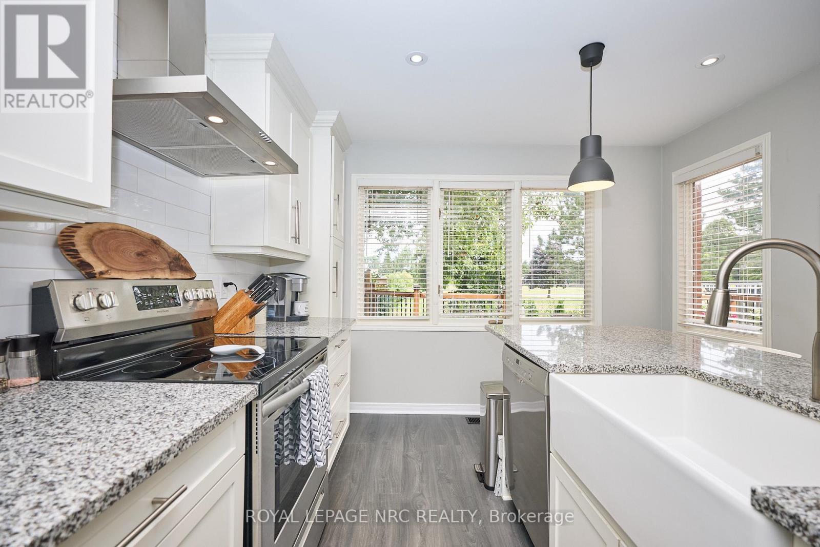 26 Elderwood Drive, St. Catharines, Ontario  L2S 3E5 - Photo 8 - X12309336