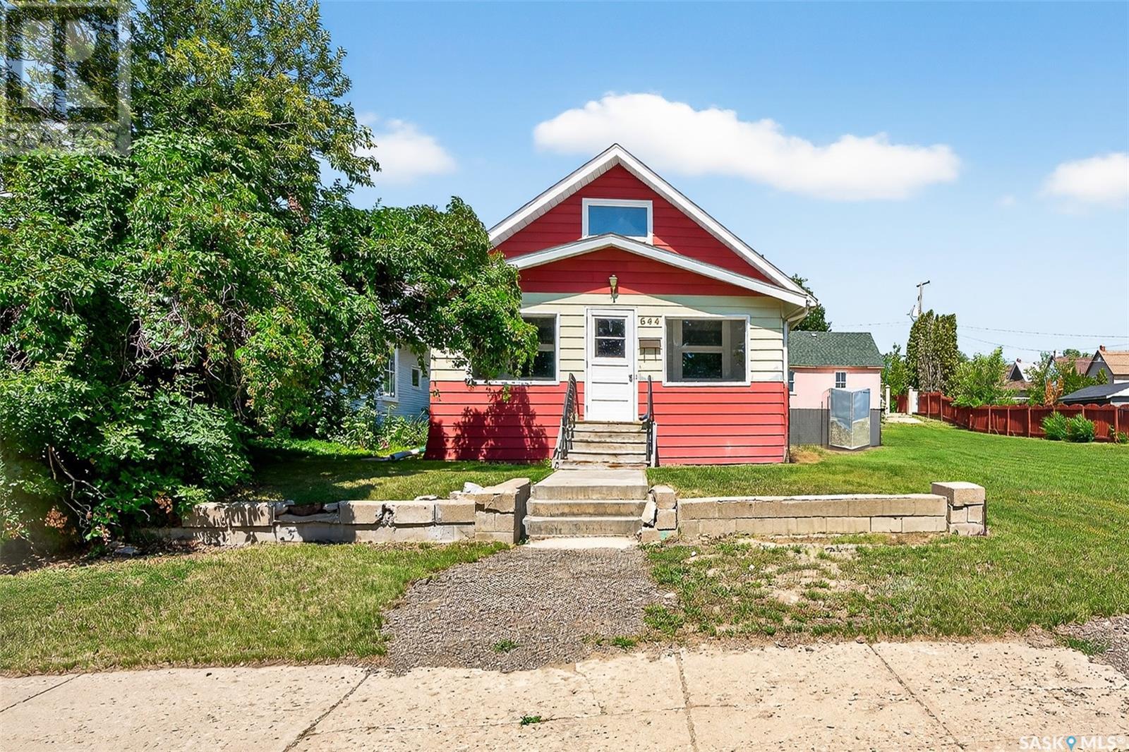 Property at 644 Hochelaga STREET W image 1